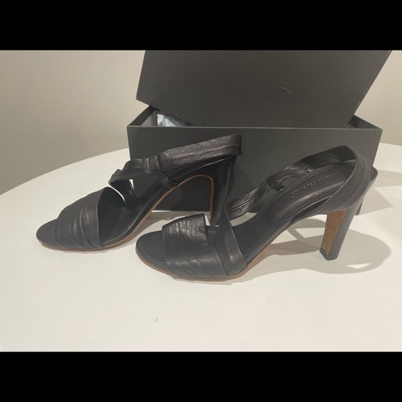 Roberto Del Carlo black leather sling back size 39 BRAND NEW - Picture 2 of 7